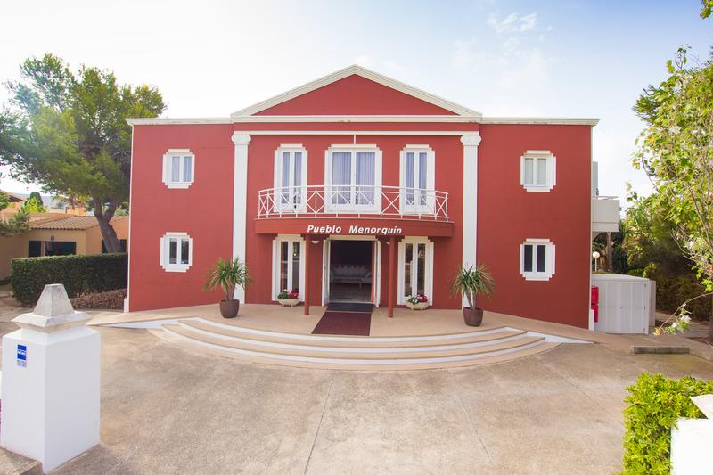Club Pueblo Menorquin Apartment Ситадела Екстериор снимка