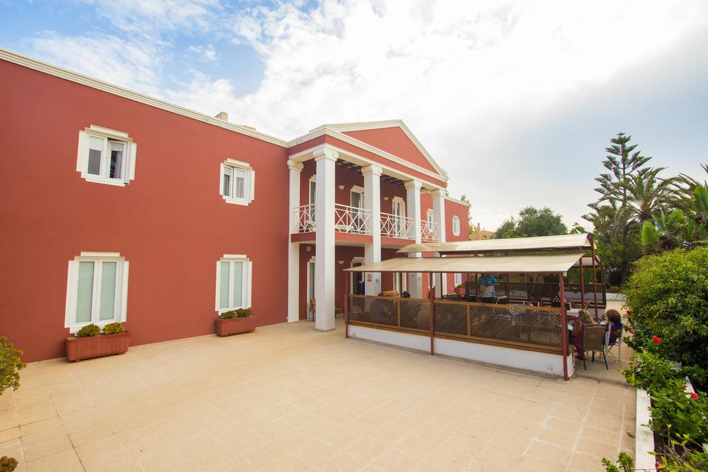 Club Pueblo Menorquin Apartment Ситадела Екстериор снимка